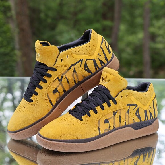 Adidas Tyshawn Jones x FA - Picture 4 of 13